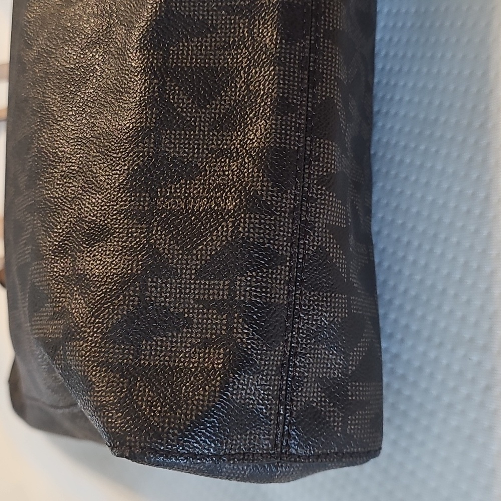 Michael Kors Jet Set Logo Print Signature Brown Tote - Picture 9 of 16